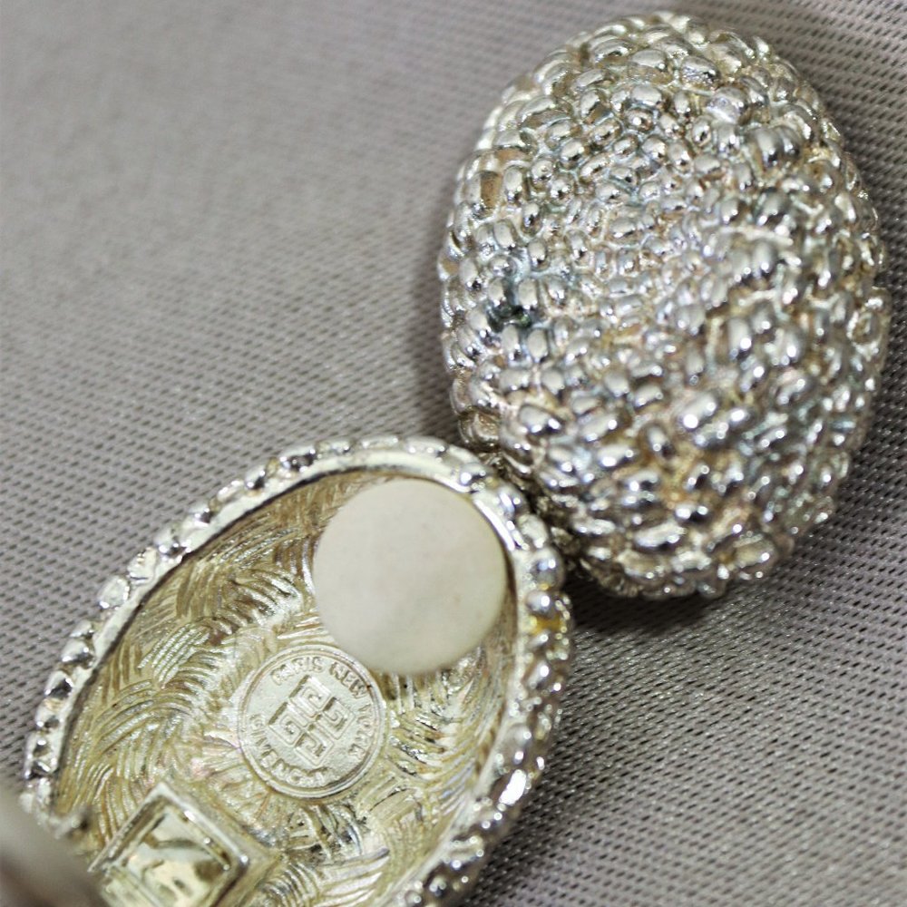 Givenchy Vintage Earrings Clip On with Givenchy Insignia